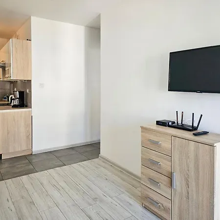 Visit Baltic - Ulanska Z 1 Sypialnia I Balkonem Ul33 * Svinoústí